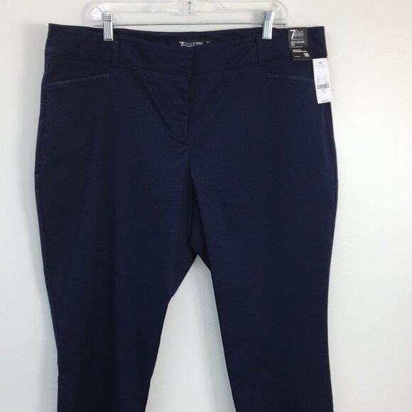 New York & Co 7th Avenue Design Studios Signature Fit Crop Navy Dress pant Sz 18 - Picture 1 of 7